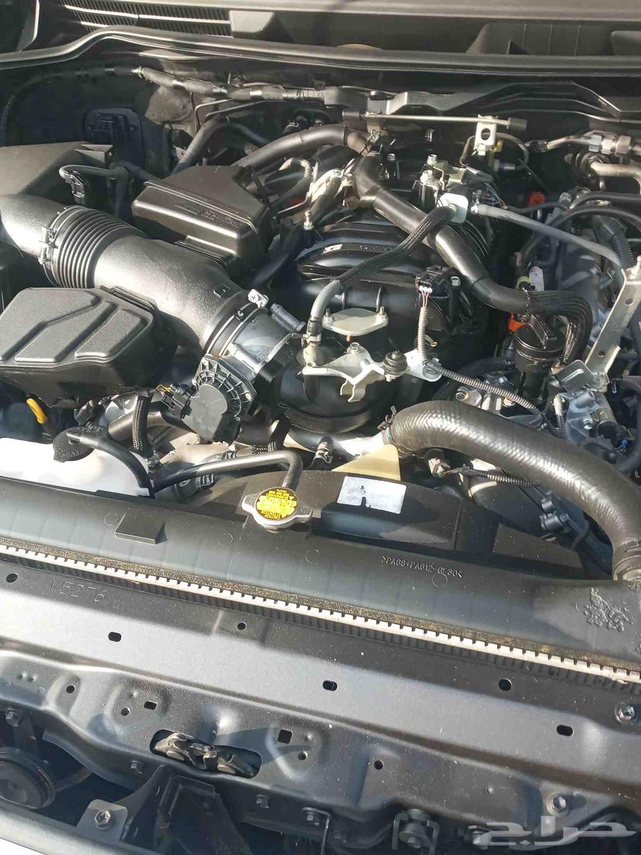 مكاين لاندكروزر 8 سلندر للبيع64528921861122110