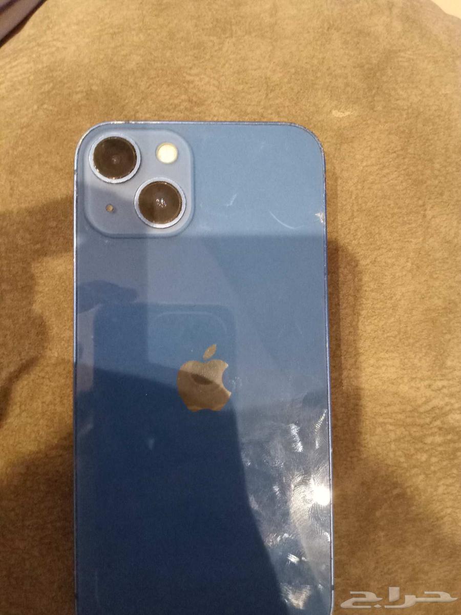 iPhone 13 for parts, works perfectly but the internet IC or SIM card slot is damaged64378890940674110