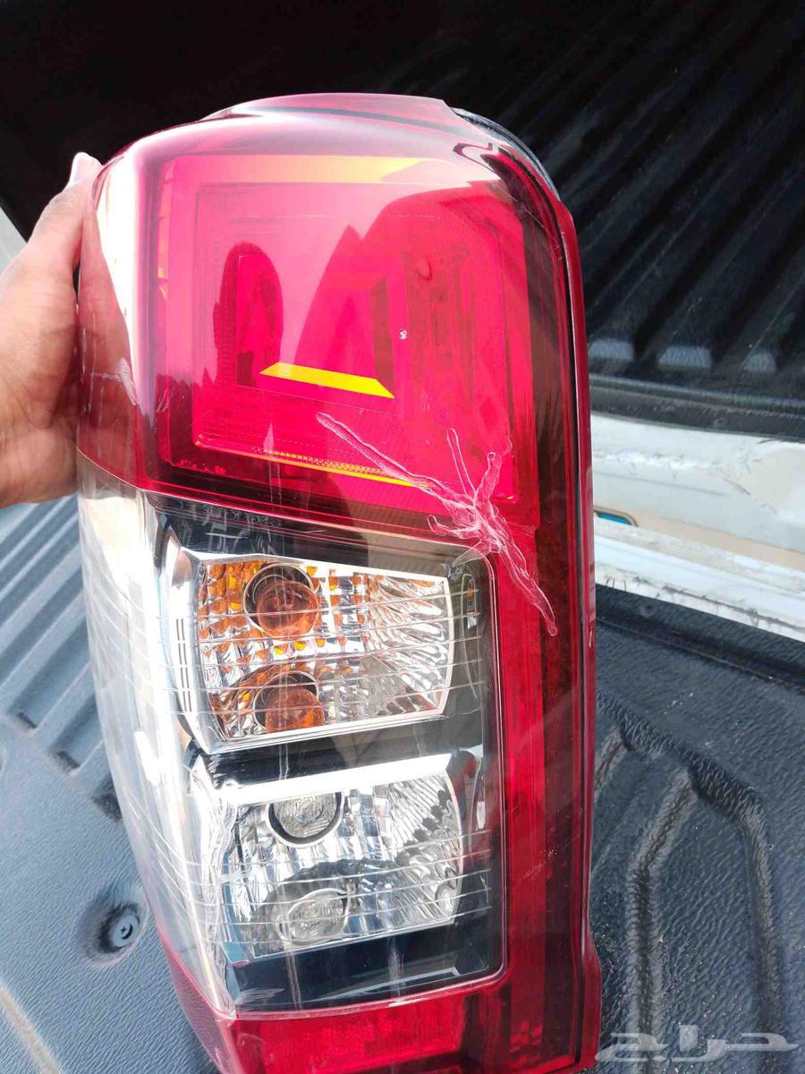 اسطب خلفي l200 أو نور64531039963521111