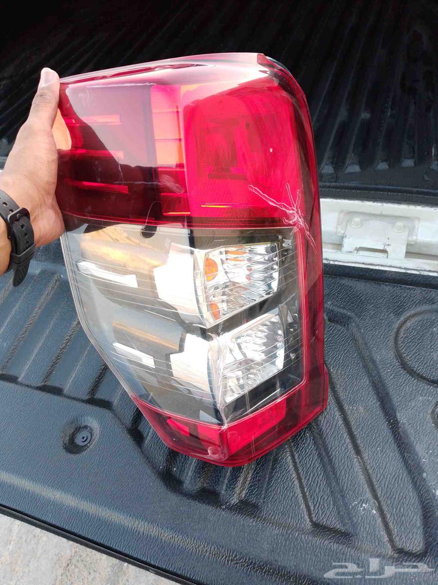 اسطب خلفي l200 أو نور64531039963521110