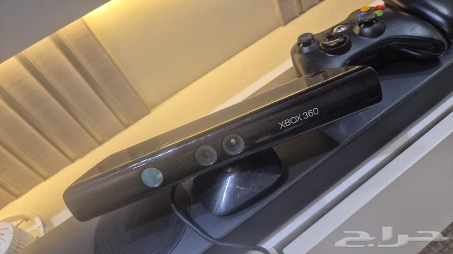 للبيع اكسبوكس 360 شغال واموره طيب معاه ألعاب64383594606466113