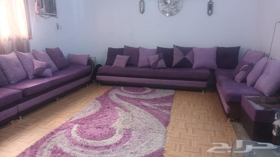 مجلس بحالة ممتازه شبه جديد بسعر100064386318780545111