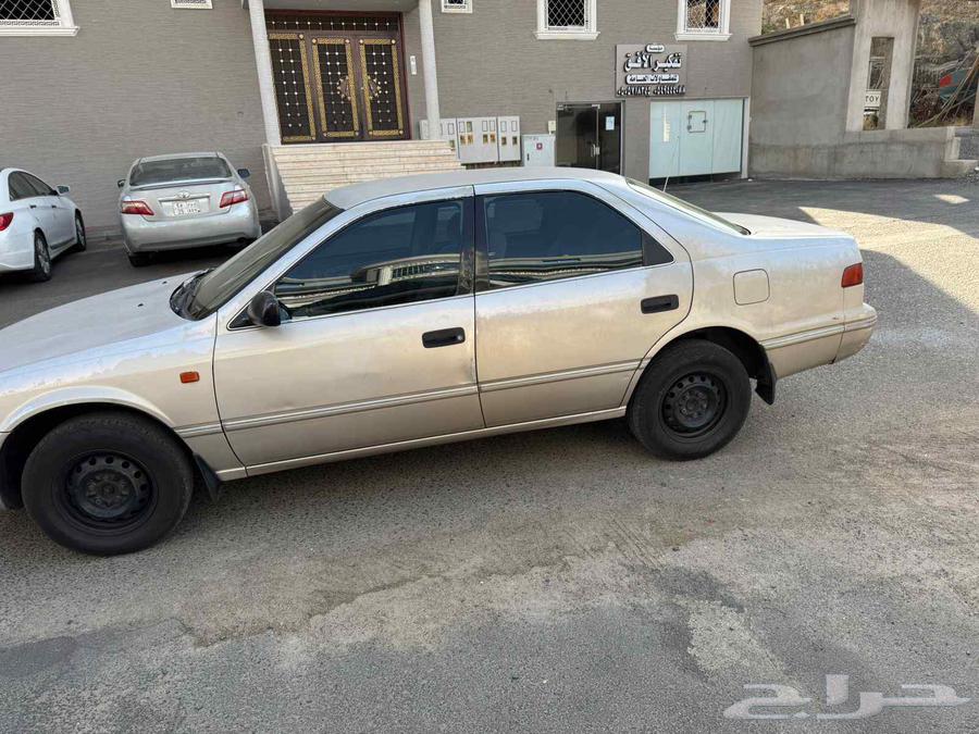 كامري للبيع64530557435522113