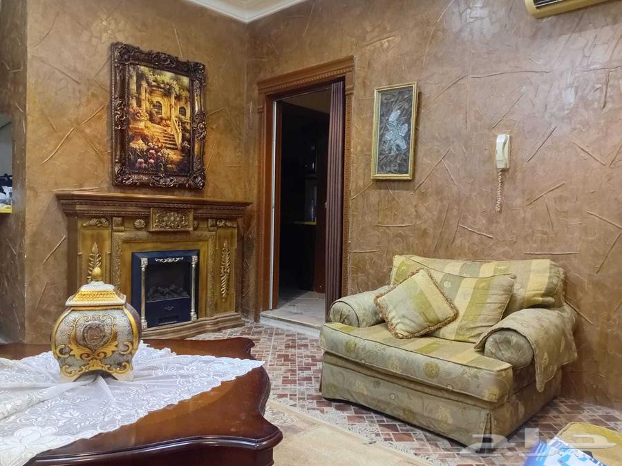 كنب أمريكي من المفروشات الأمريكية سعرشراءه20الف والبيع300064375318947201110