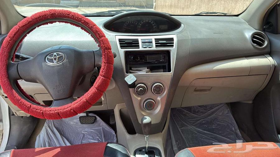 تويتا ياريس 2009 اوتوماتيك للبيع64525607805443110