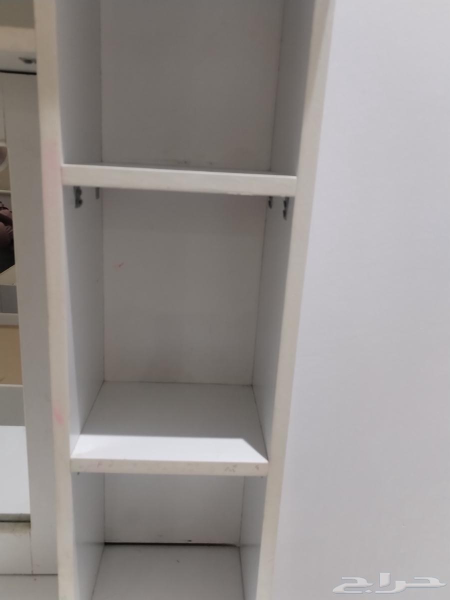 سريرين   كومدينة   تسريحة64391494601602111