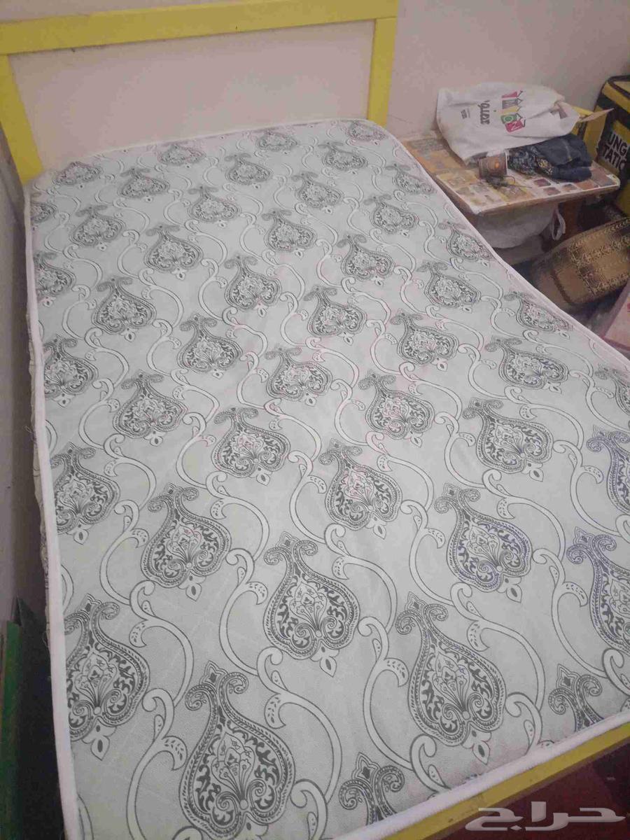 كرسي نوم خشب نفر ونص ومرتبتين زنبركية64379602493185111