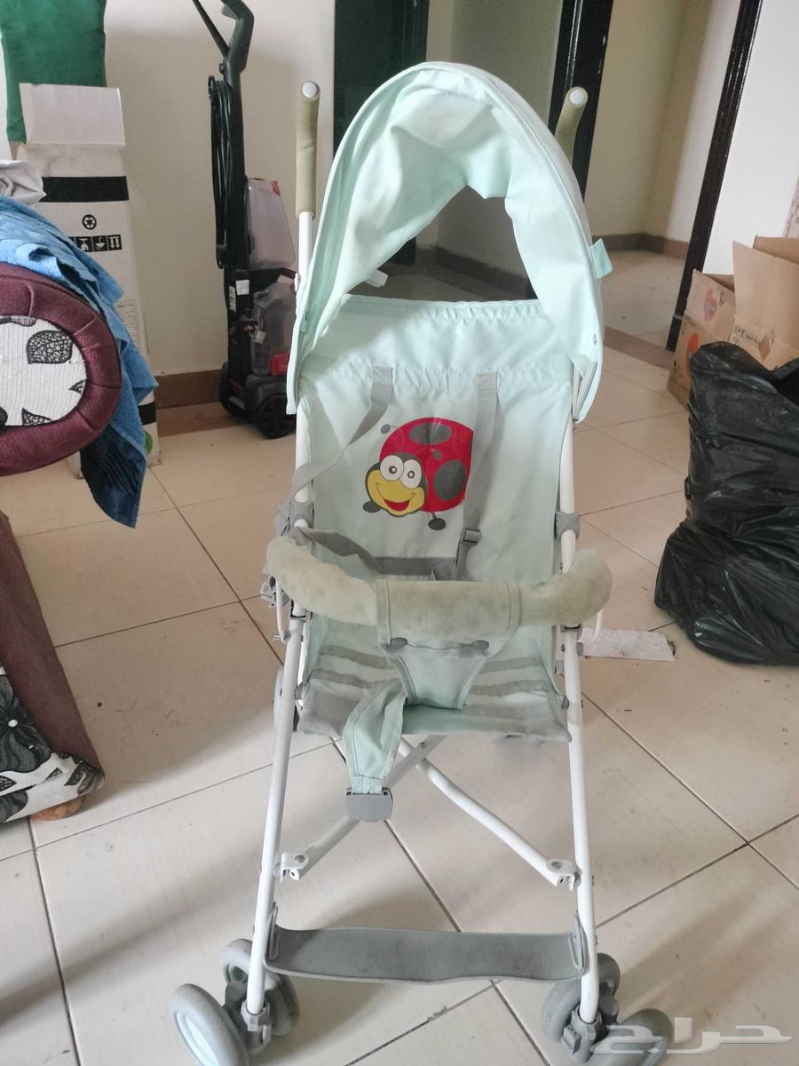 للبيع سرير أطفال سفر و عربه اطفال64390829674370113