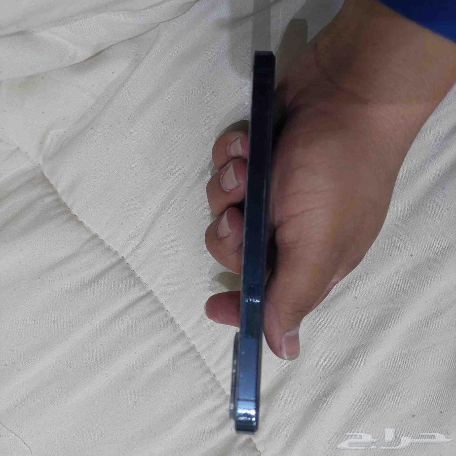 أيفون 12 برو64385747470338114