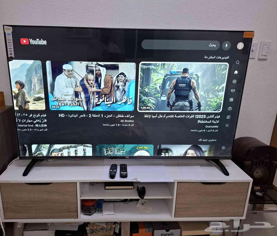 للبيع شاشة 65 معه مكيف شباك64385719109506110