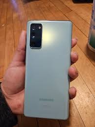 Samsing galaxy s20 fe. best condition. no scratches.64379414036098110