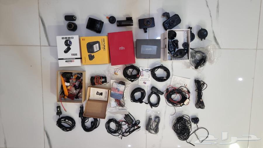 Used Dash Cam Set with Cables64383994941826110