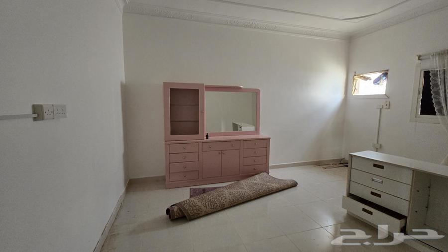 Donate for the sake of God .. only to those in need.. used furniture64385355340803114