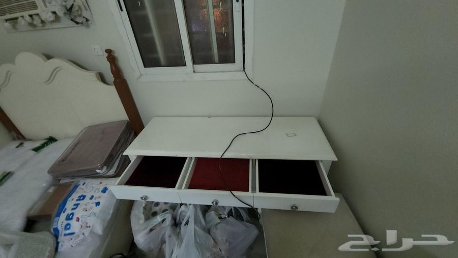 سرير مستعمل 120 سم ومرتبه جديده لم تستخدم سمك 15 سم ووحده64389846988930110