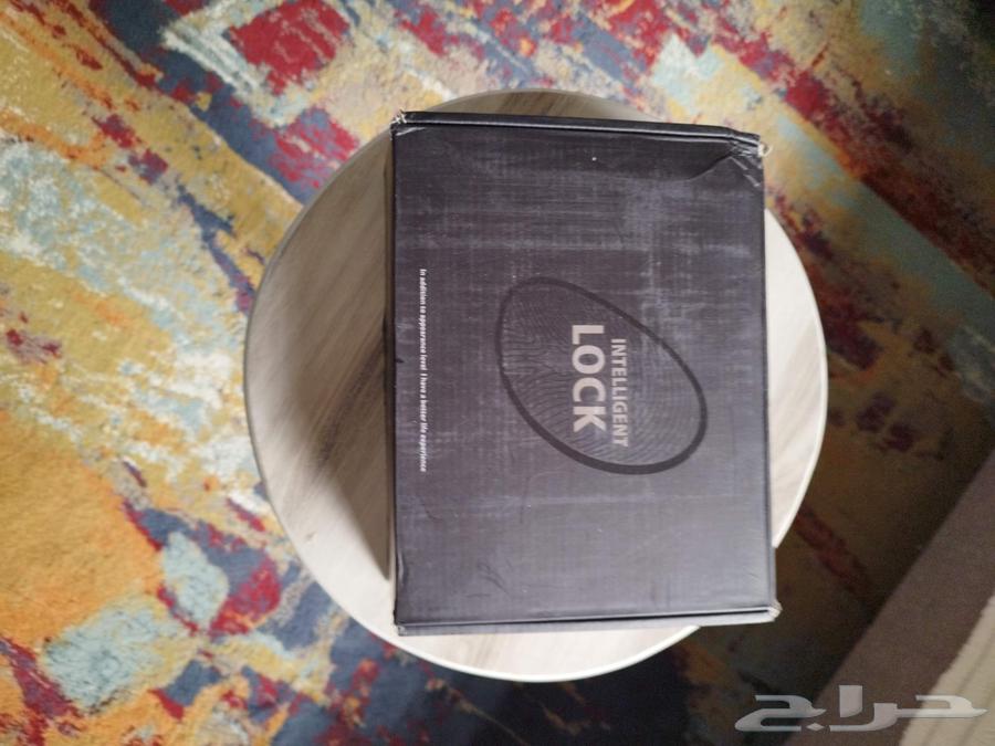 Fingerprint and Tuya App Electronic Door Lock with Cards64384633448195110