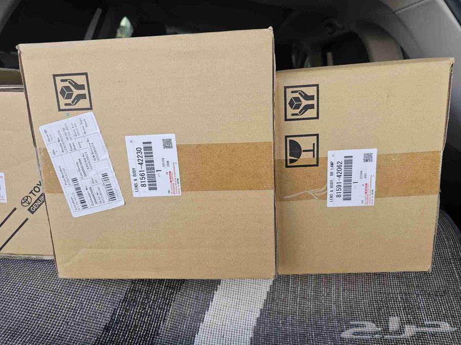 تويوتا راف فور ستوب خلفي قطعتين يسار ومساعدين امامي64533364733569112