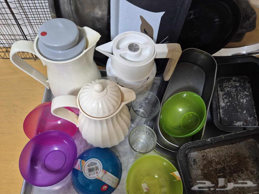 اغراض مطبخ ترامس صواني أطباق اكواب 100 ريال كلها64386752649473112