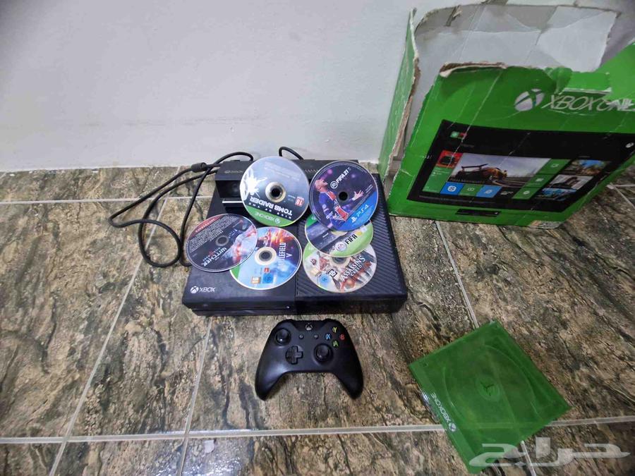 اكس بوكس ون شرط للبيع ناقصه السلك حق التشغيل بس معه وست اشرط64383275571329111