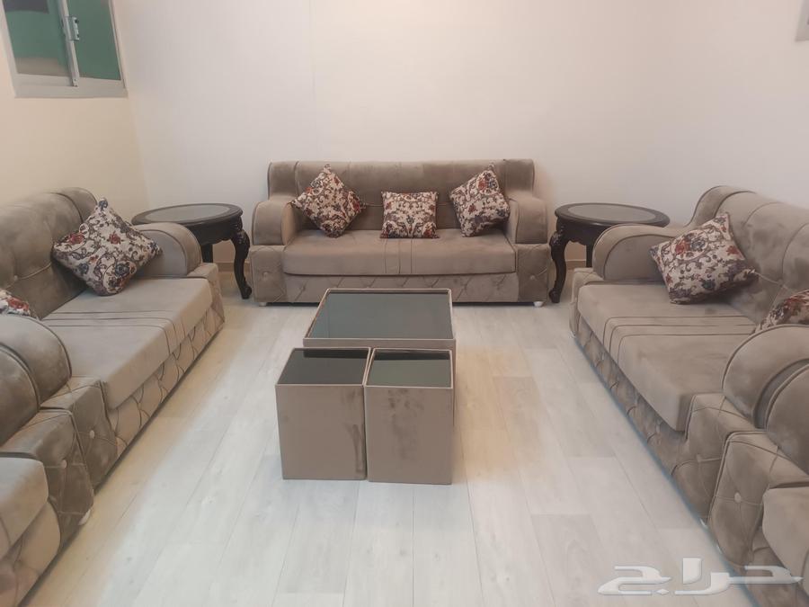 9-person sofa with 3 serving tables and 2 corner tables, very clean, best price64389128015106110