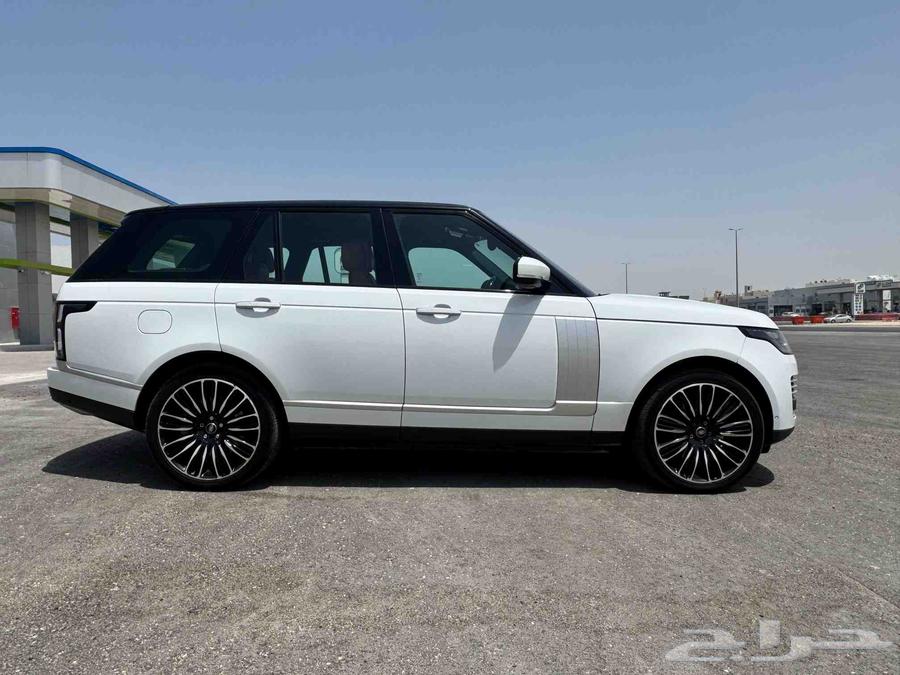 Range Rover model 2018 for 22064526856214145112