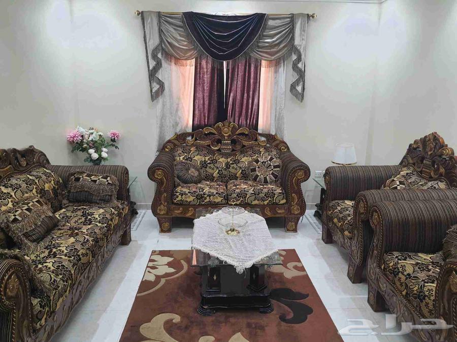 بيع غرفة معيشة بحالة ممتازة لاعلى سوم64380833425154114