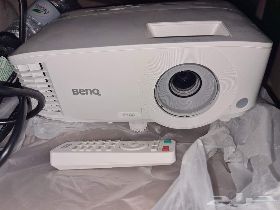 للبيع بروجكتر BENQ MS550 نظيف جدا64392264217985111