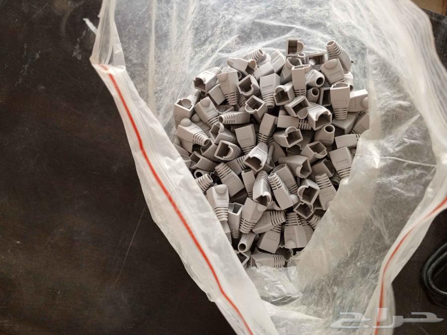 تصفية بضاعه مستلزمات كمبيوتر لابتوب اسعار خيالية64380971751811113