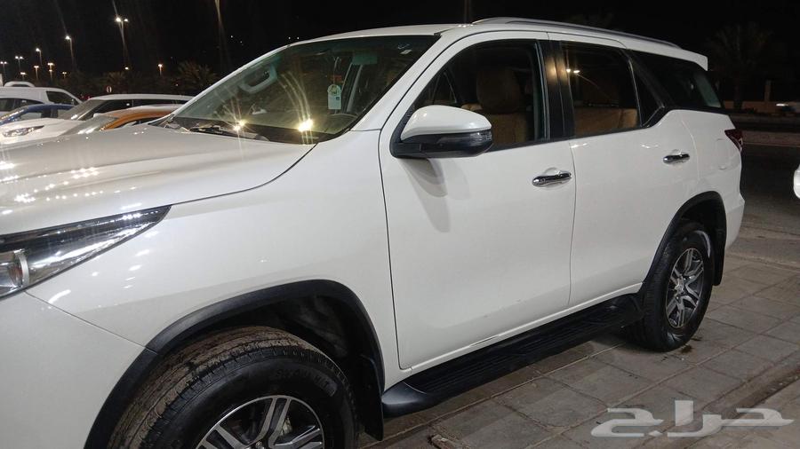 جيب تويوتا فورتشنر 201864527474400002111