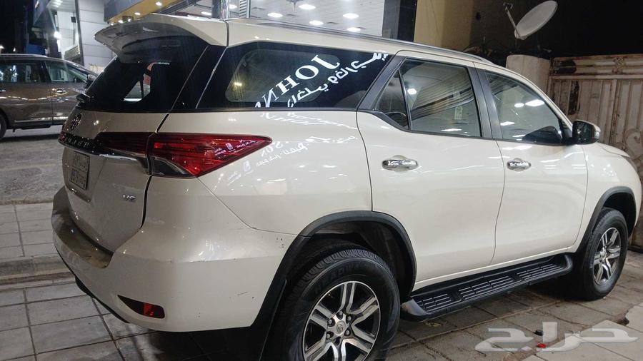 جيب تويوتا فورتشنر 201864527474400002114