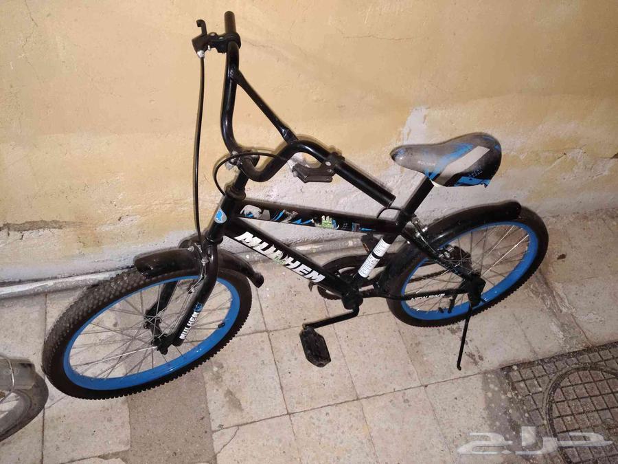 ثلاثه بسكليتات بي 350 و بدل بي جوال و سوني 464392183161090110