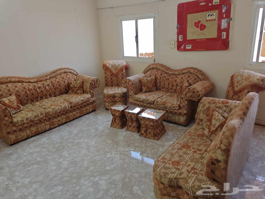 A good condition sofa set with 3 tables, urgent sale due to travel64382017924481110