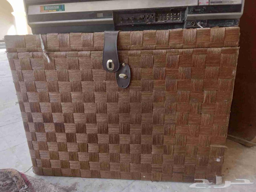 تلفزيون قديم اثري64387355097218111