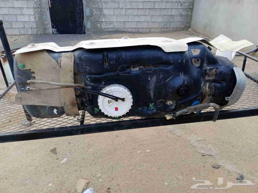 خزان بنزين مع طربمبه وكاله هايلوكس يركب من 2006الى201564400896948099112