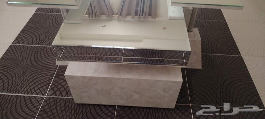 Large table and small ones64391119707778113