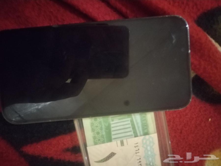 Replace the battery of 13 Pro with 100% capacity; a small black spot is available on the screen for replacement64379660134146111