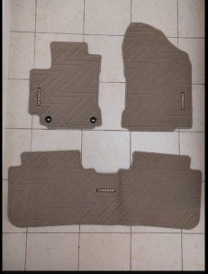 فرشات ارضيه كورولا 2014-2019 وكاله64477575897473110