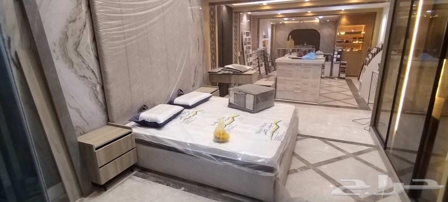 Decor and Cabinets Showroom for Sale with All Contents63614083687810111