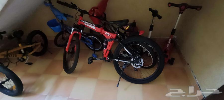 Various sizes of new condition bikes and scooters64382500654337111