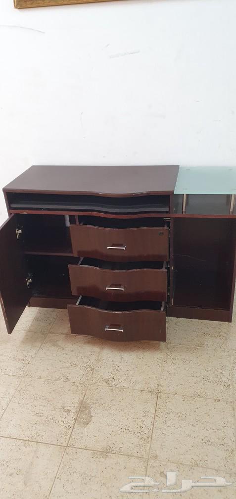 300ريال طاوله مكتبيه ومعاه 2كرسي64380609693057114