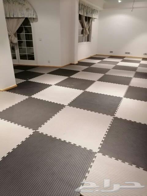 Rubber or foam flooring and children's games, slides, swings64385803845505112