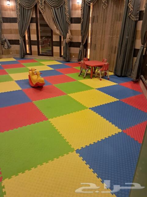 Rubber or foam flooring and children's games, slides, swings64385803845505114