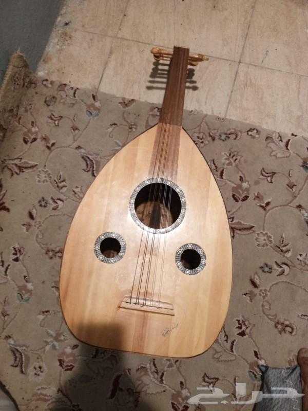 عود فنان مستخدم نضيف64390375074305113