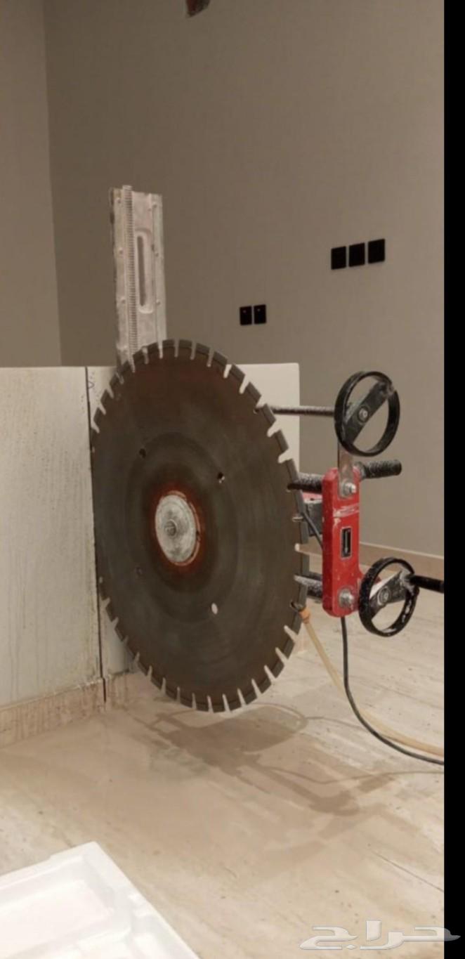 منشار خرسانه للبيع بحاتله معه عدد 2 ريشه64526676015747110