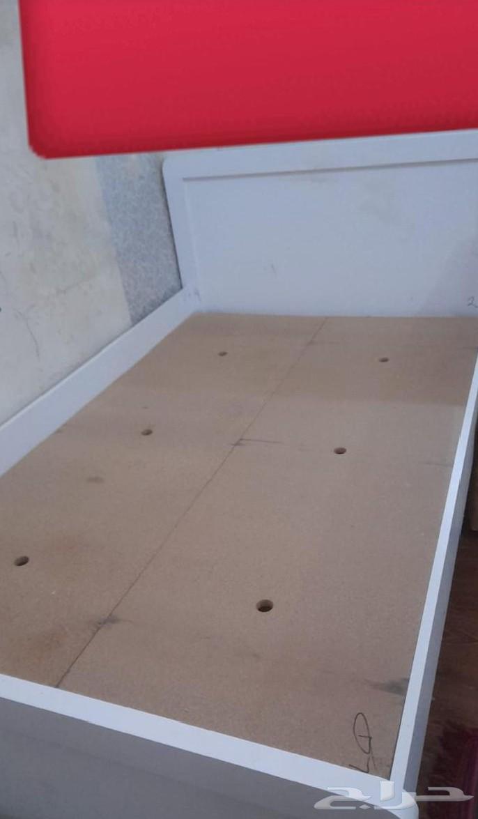 سرير نفر ونص من هوم سنتر مستعمل64382114364674110