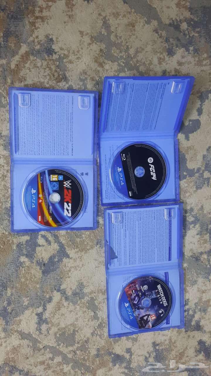 I'm showing you Sony tapes 4, all of them are clean and without scratches64379195792130114