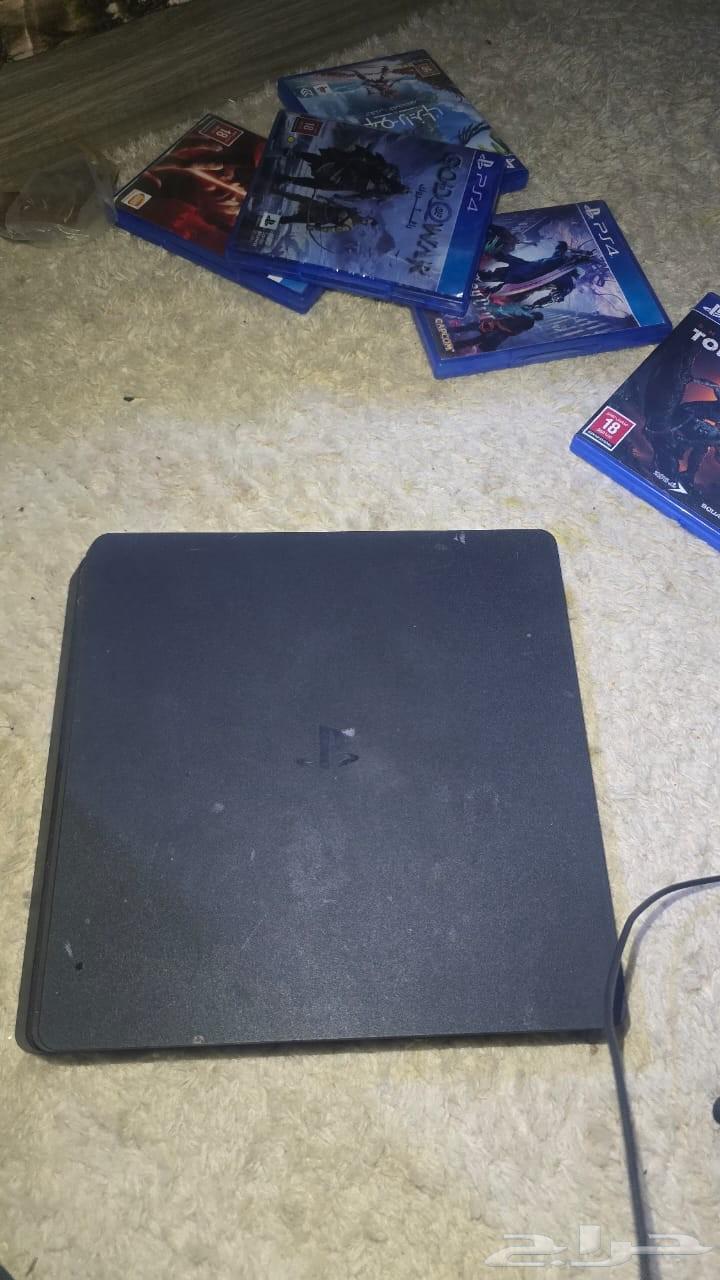 Sony 4 with two hands and strap with screen priced at 1100, without screen 95064389266000001113