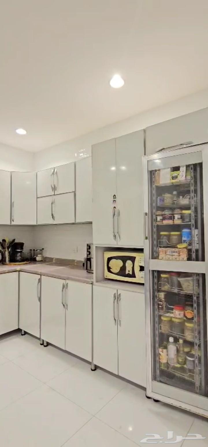 مطبخ مستعمل نظيف للبيع حرف L مع الفرن فقط وبدون الاجهزه64386431111297110