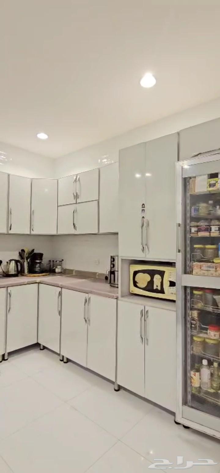 مطبخ مستعمل نظيف للبيع حرف L مع الفرن فقط وبدون الاجهزه64386431111297114