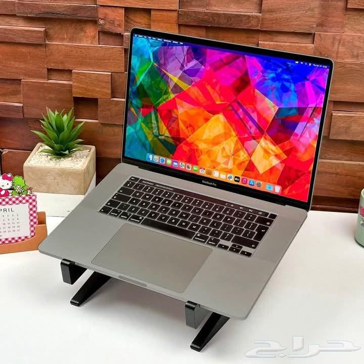 ماك بوك برو كور i9 2019 رام 16 ستوريج 500جيجابايت64385299727747114