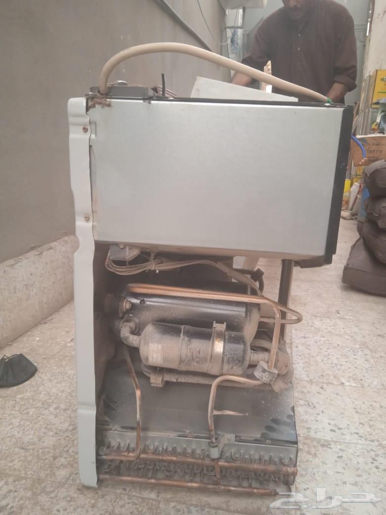 مكيف جديد للبيع استعمال قليل جدا راكبت اسبلت مكانه64381726469762111